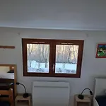 Avec Vue Imprenable Sur La Montagne בקתה